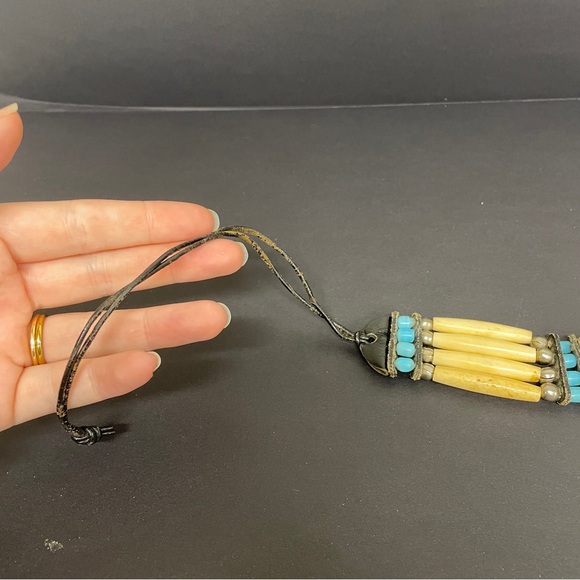 Vintage Native American Natural Bone Bead Tie Choker Leather Blue Bolero Unisex - Picture 5 of 9